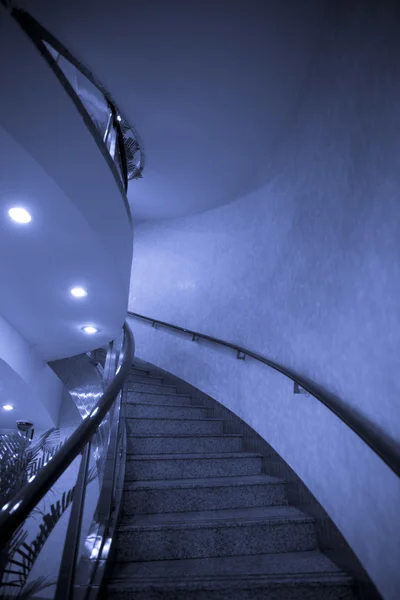 酒店室内设计的楼梯. — 图库照片