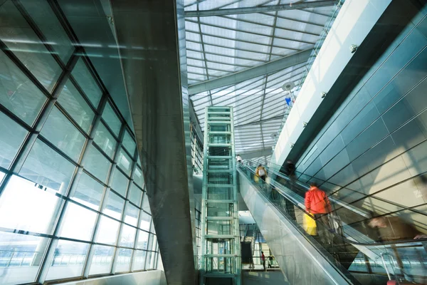 Hallen på flygplatsen, modern byggnad koncept. — Stockfoto