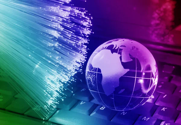 Wereld kaart technologie stijl tegen fiber optic achtergrond — Stockfoto