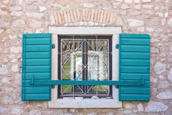 Open window shutters — Stock Photo, Image