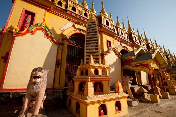 Ναός στη Μιανμάρ — Φωτογραφία Αρχείου
