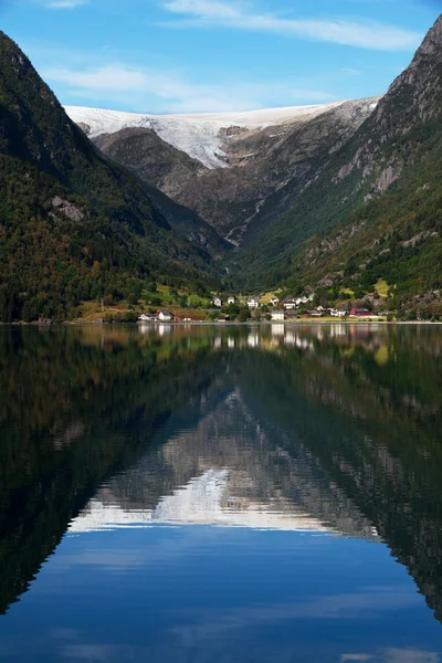 ノルウェーの湖 — ストック写真