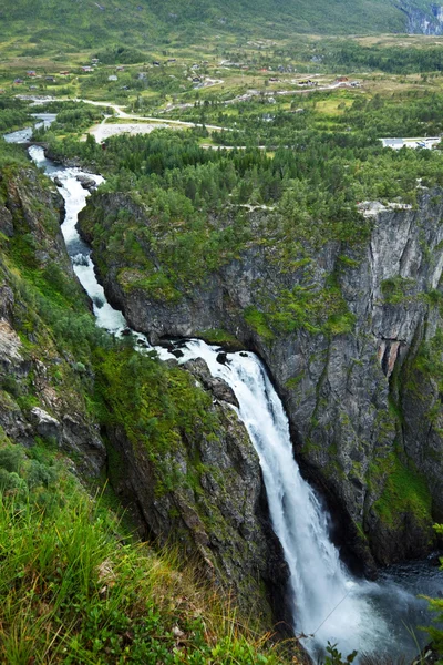 ノルウェーの滝 ストックフォト