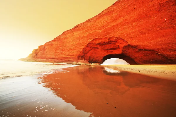 Arch on ocean — Stock Photo, Image