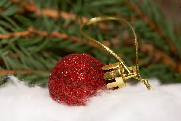 Christmas kırmızı Cam Küre — Stok fotoğraf
