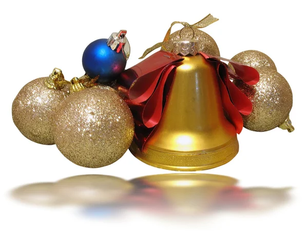 Kerstmis compositie bij bell en gouden bollen — Stockfoto