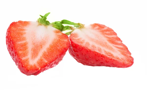 Φράουλα απομονωμένη στο λευκό φόντο — Φωτογραφία Αρχείου