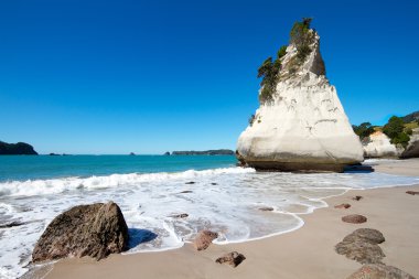 Cliff at Cathedral Cove clipart
