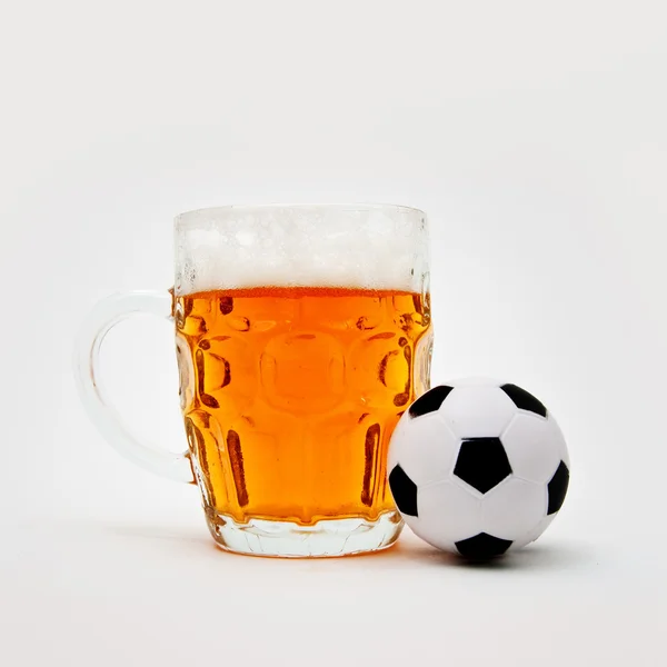 Bière et football — Photo