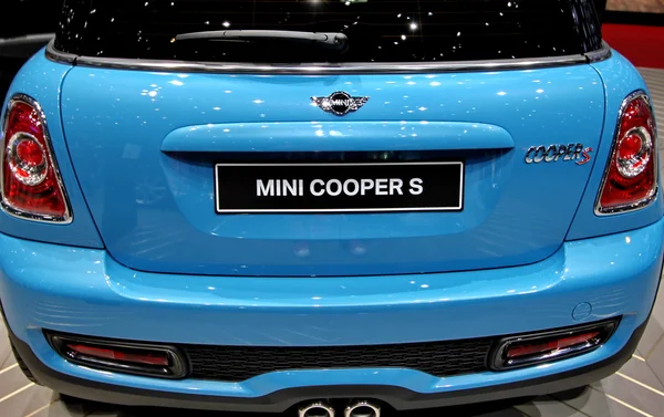 Azul Mini Cooper S —  Fotos de Stock
