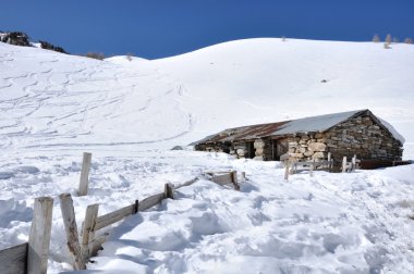 Ahırda kış