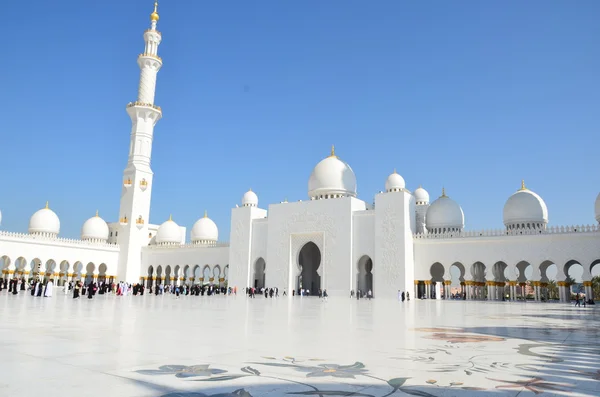 Şeyh zayed camii Abu Dabi 'de, Birleşik Arap Emirlikleri — Stok fotoğraf