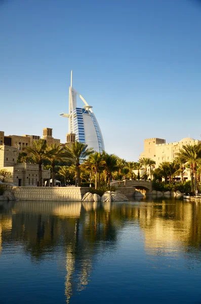 Cestovní cíl Dubaj - burj al arab — Stock fotografie
