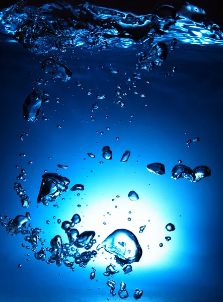 Zoet water met belletjes — Stockfoto
