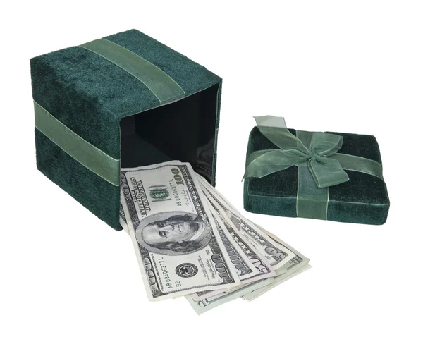Geld in einer grünen Geschenkbox — Stockfoto