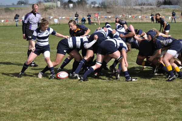 A Scrum in a Women 's College Rugby Match — Fotografia de Stock