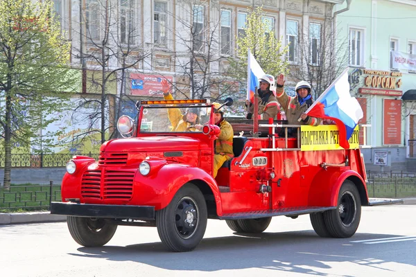 [Obrazek: depositphotos_10551947-stock-photo-victo...e-2012.jpg]