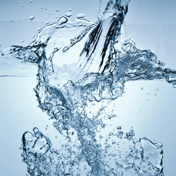 Bubbels in het water — Stockfoto