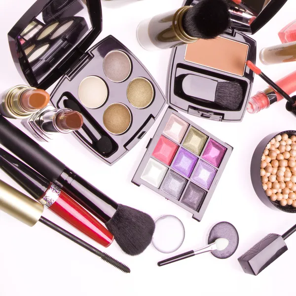Ensemble de produits cosmétiques de maquillage — Photo