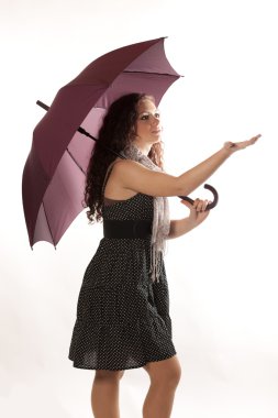 Şemsiyeli kadın