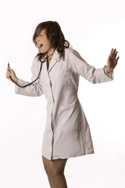 Médecin fou avec stéthoscope — Photo
