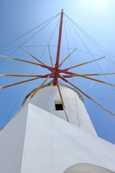 希腊圣托里尼岛，风车 — 图库照片