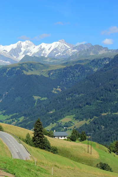 Mont-blanc bergen, Frankrijk — Stockfoto