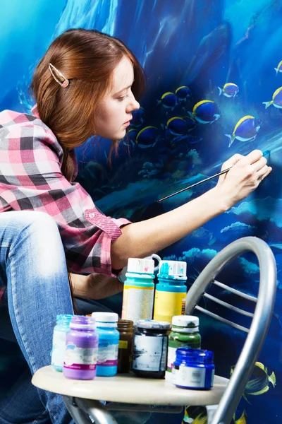 Young painter at work — Stock Photo, Image