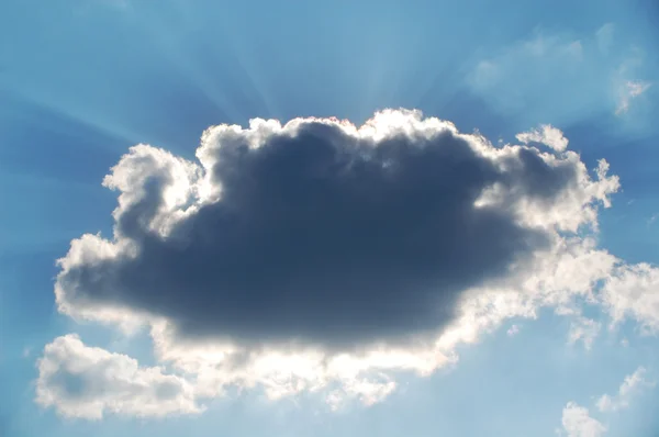 Sun behind cloud — Stock Photo, Image