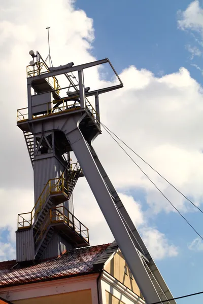Coal mine headgear tower — Stock Photo, Image