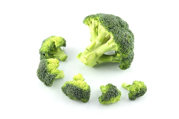 Broccoli geïsoleerd — Stockfoto