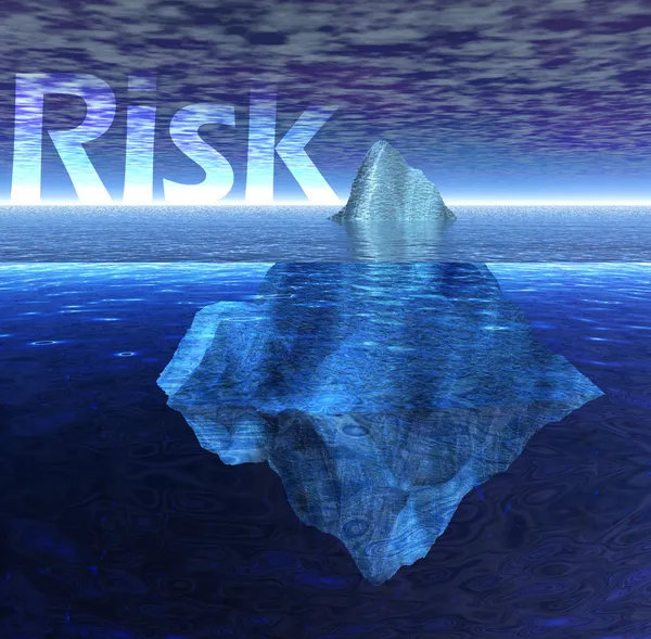 Plovoucí ledovce v oceánu s textem riziko — Stock fotografie