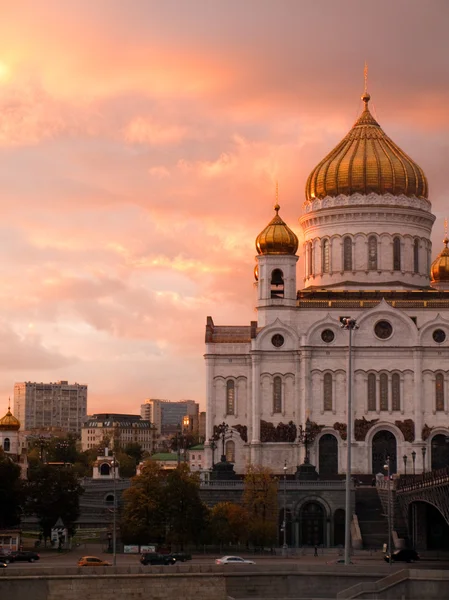 Erlöserkirche in Moskau in der Abenddämmerung — Stockfoto