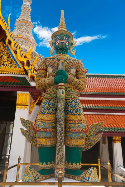 Grand palace voogd, bangkok — Stockfoto