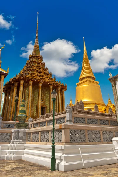 Templi a Wat Phra, Bangkok, Thailandia — Foto Stock