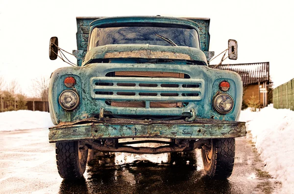 Старий вантажівка — стокове фото