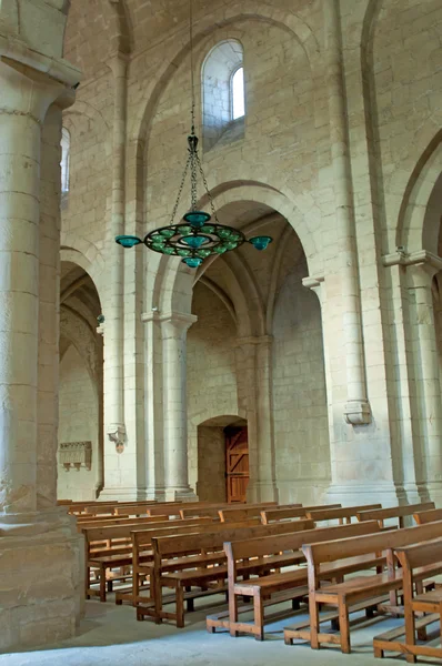Ortaçağ kilise içinde — Stok fotoğraf
