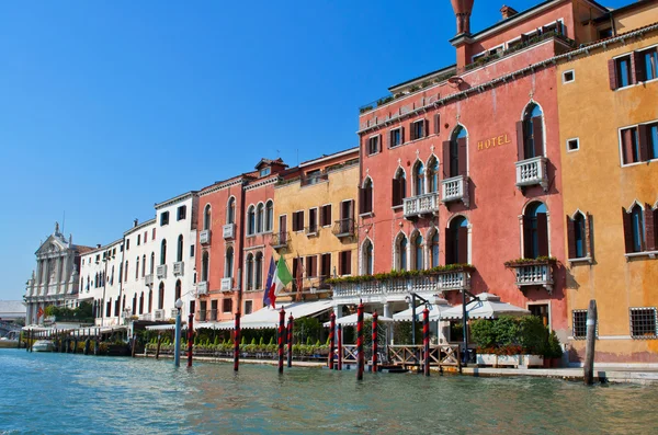 Kanalutsikt i Venedig — Stockfoto