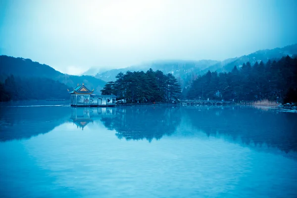 Winter lushan berg — Stockfoto