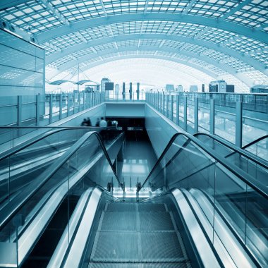 yürüyen merdiven, modern Havaalanı hall