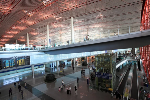 Salão moderno do aeroporto — Fotografia de Stock