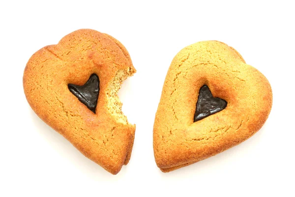 Beyaz zemin üzerinde kalp şekillerde gingerbread — Stok fotoğraf
