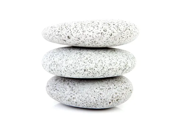 3 개의 겹쳐 쌓인된 돌 — 스톡 사진