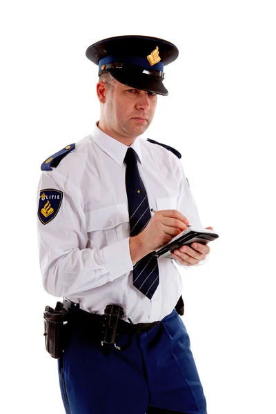 Oficial de policía holandés llenando multa de estacionamiento — Foto de Stock