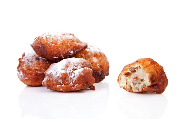 Haufen holländischer Donuts auch als Oliebollen bekannt — Stockfoto