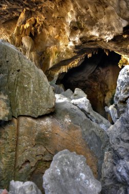 kireçtaşı Mağarası, laos