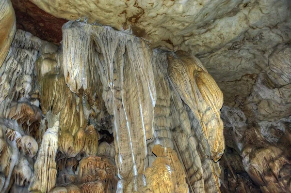 Limestone cave, Laos — Stock Photo, Image