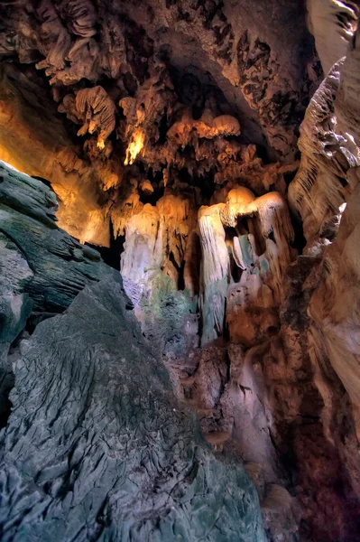 Caverna de calcário, Laos — Fotografia de Stock
