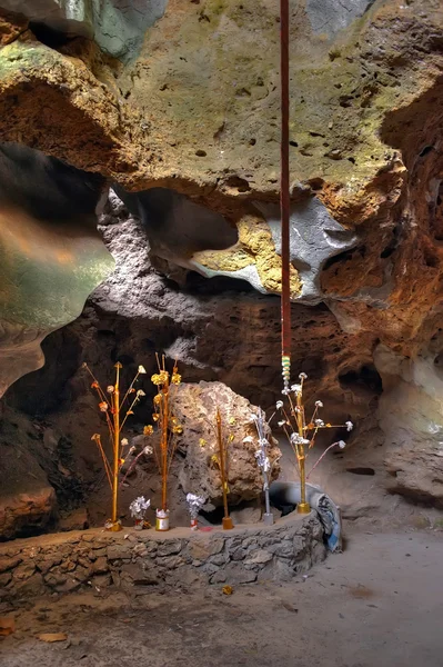 Cueva de piedra caliza, Laos —  Fotos de Stock