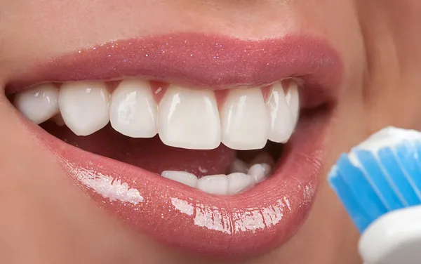 Friska tänder — Stockfoto